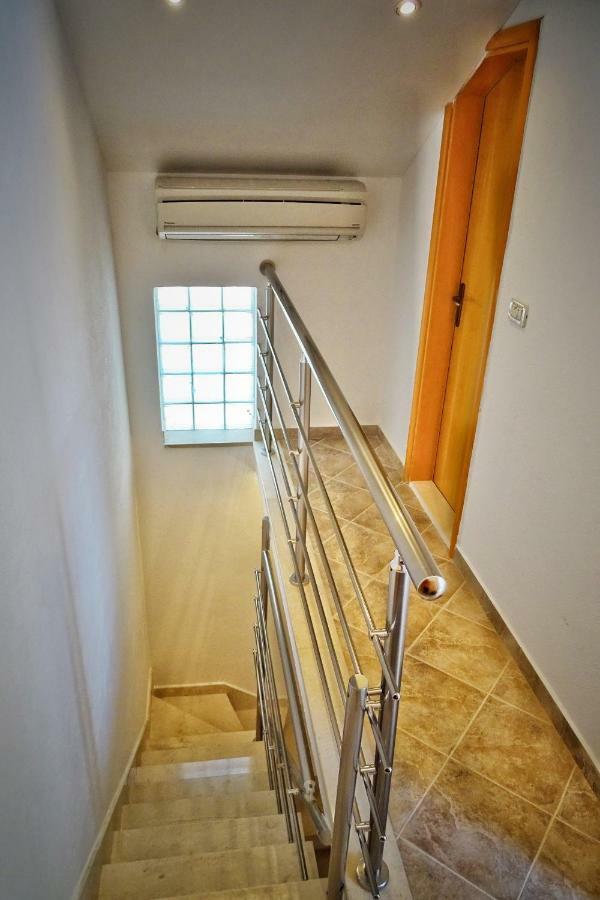 Apartamento Ruzicin Dvor Povlja  Exterior foto