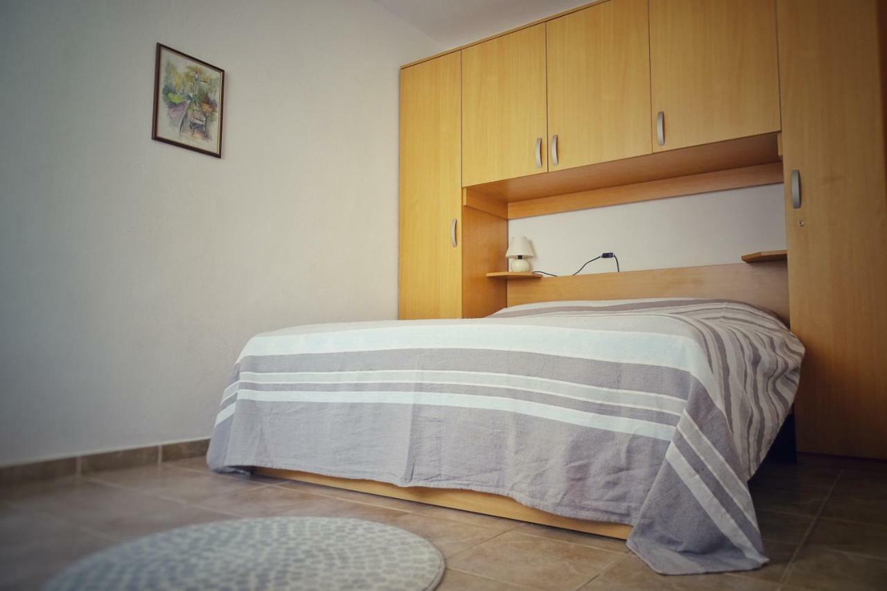 Apartamento Ruzicin Dvor Povlja  Exterior foto